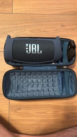 JBL charge 5