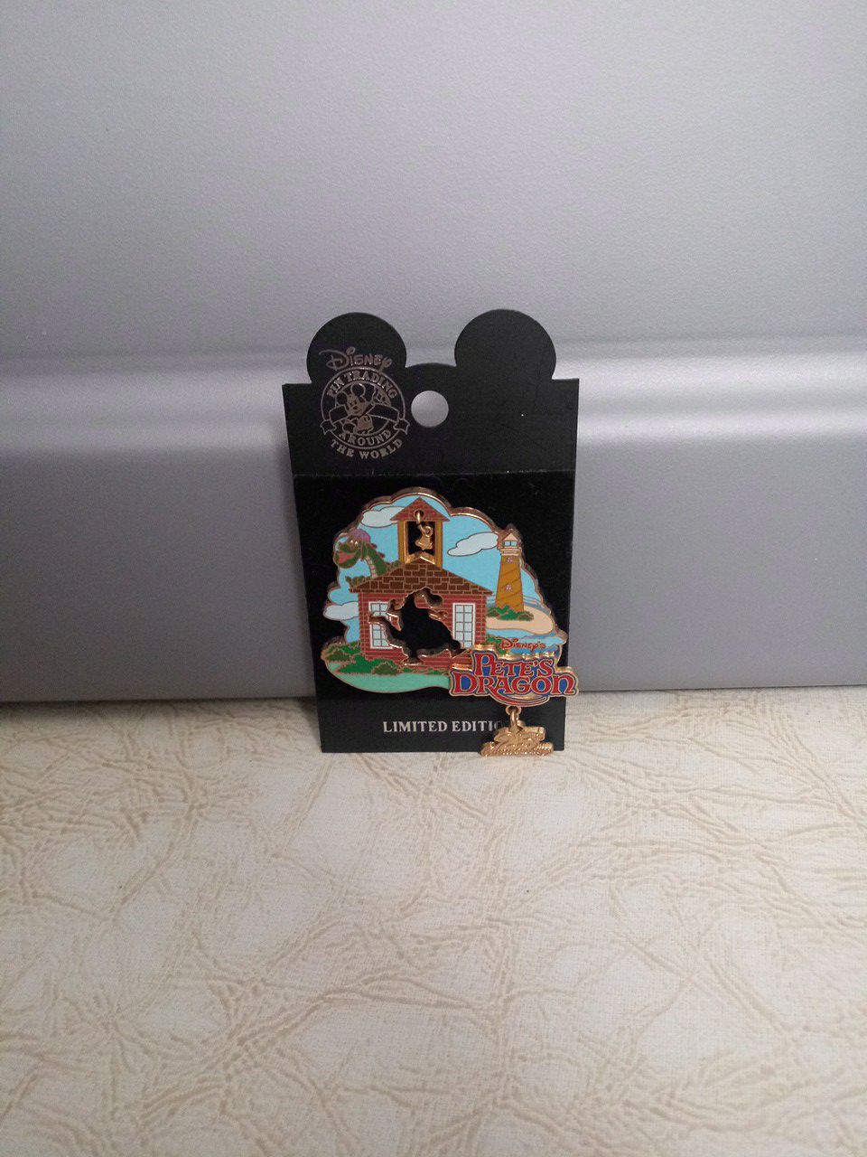 Disney Pete's Dragon Limited Edition Pin (25th Anniversary)