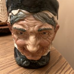Royal Doulton Granny Large 6" inch tall Toby Mug Jug Pitcher - D5521 England