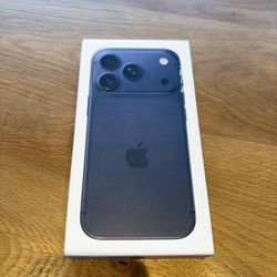 iPhone 17 Pro – Deep Blue – 256GB (Unlocked)