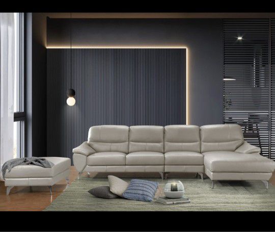 *Ad Special*---St Tropez Sleek Leather Sectional Sofa W/Ottoman---Limited Inventory!!!---Delivery And Financing Available🫡