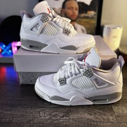 Jordan 4 Retro White Oreo (2021)