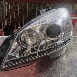2008 2009 2010 2011 Mercedes Benz W204 C-CLASS C250 C300 C350 Euro LED Headlight