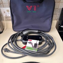 25’ With 10’ Extension Hybrid Battery Charger 