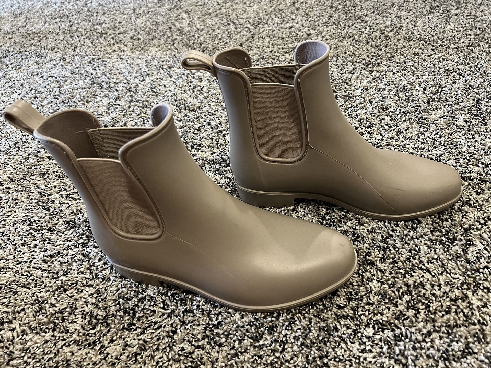 Beige Target Brand Rain boots Size 7