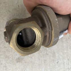 One inch water regulator