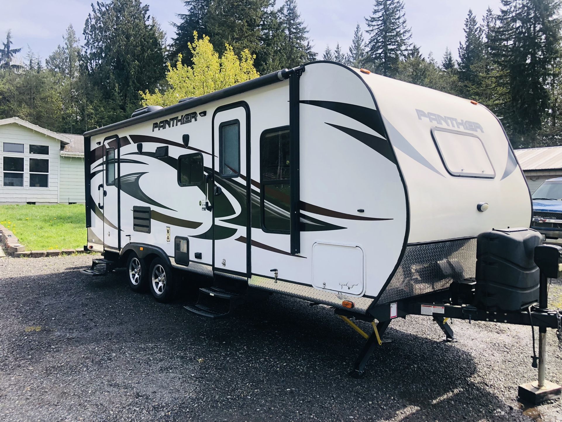 2017 Coach works Panther 21xl 