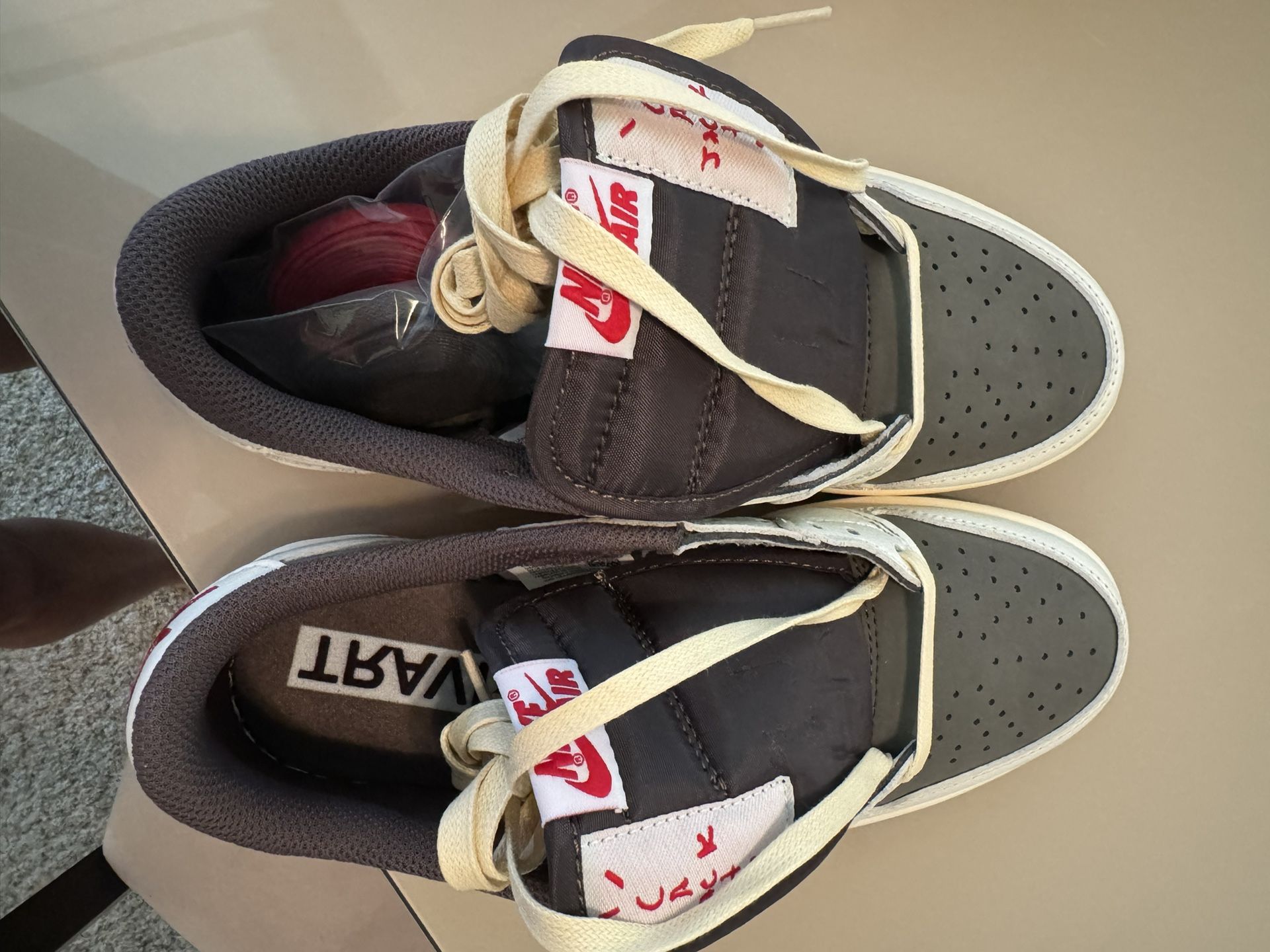 Jordan 1 Retro Low-Travis Scott Reverse Mocha 