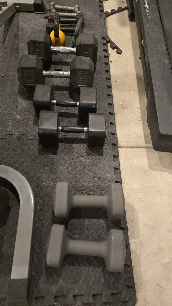 Weight Dumbells - Pairs of 40lb 25lb 20lb