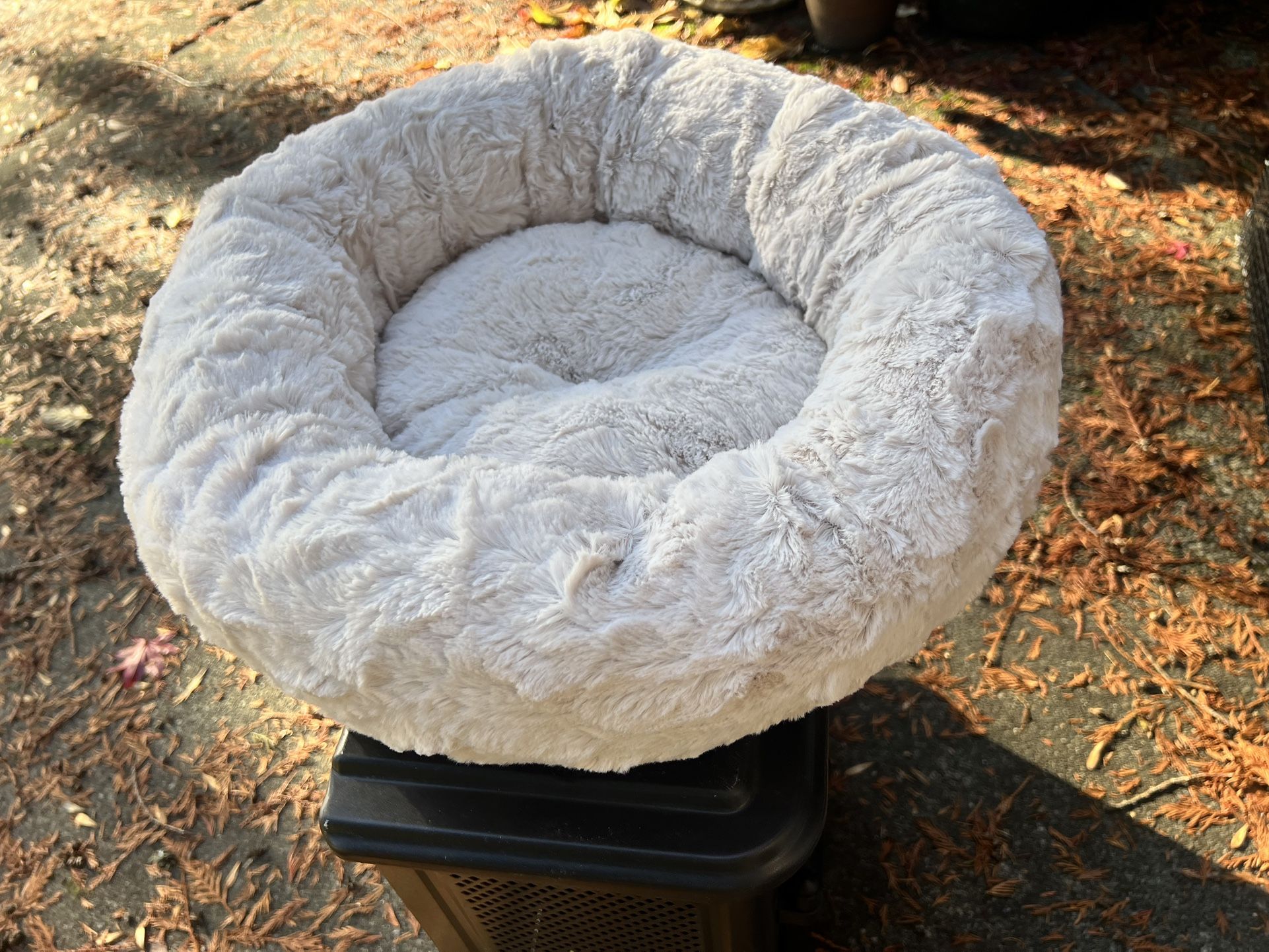 Cats Bed-New
