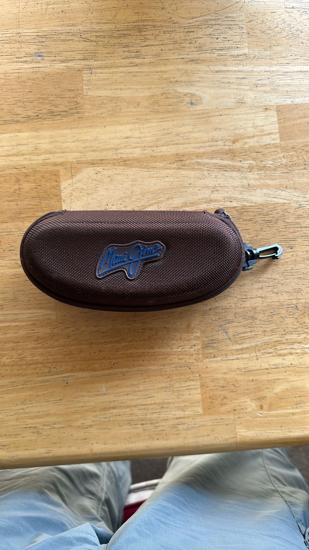 Maui Jim Sunglasses Case (Brown) Zippered With Clip, Excellent Condition