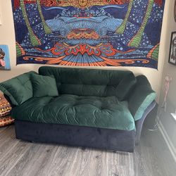 Green Pull Out Couch