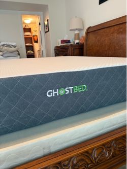 11" Memory Foam Mattress, California  King by Ghostbed