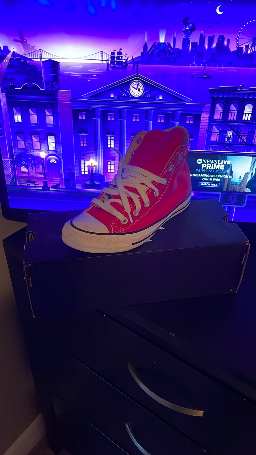 Converse High too