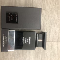 Tom ford oud wood 100ML