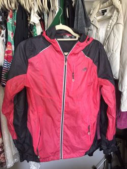 New Balance Size S Women's sports windbreaker