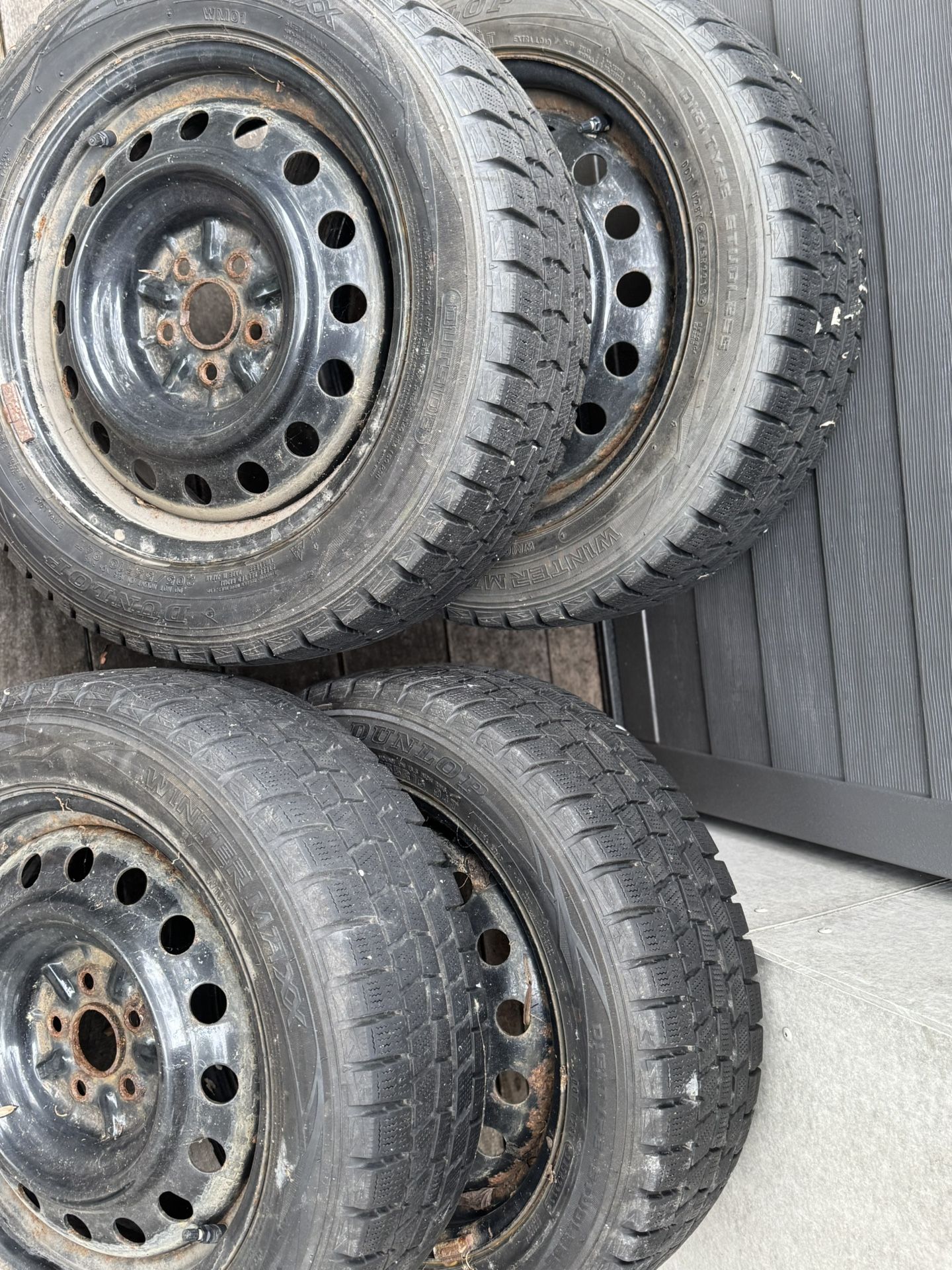 Dunlop 205/55 R16 94T Winter Maxx Tires on Rims