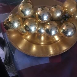 Clusters Of Ornaments