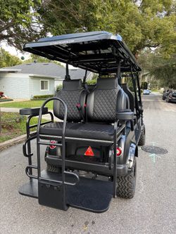 2024 Epic Ex60 Golf Cart – Like New, 6-Seater, Matte Black - Orlando, FL