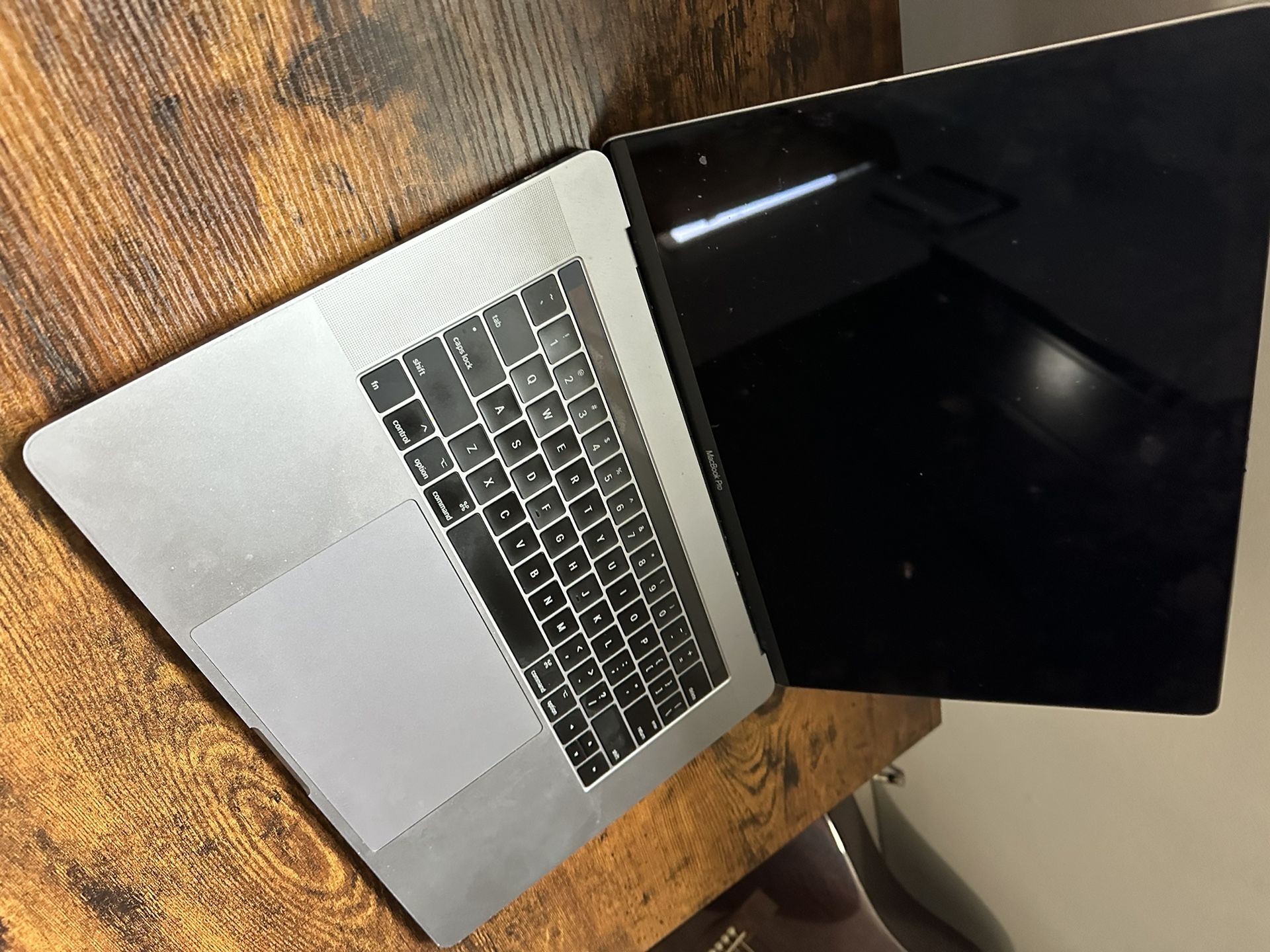 2017 MacBook Pro With Touch Bar