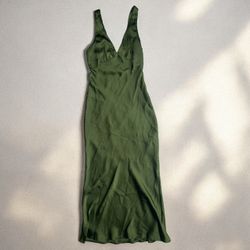 Gorgeous satin dress size Xs 