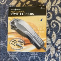Benfini Salons Professional Style Clippers 9-piece hair cutting set