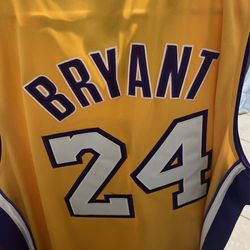 Kobe Bryant Adidas Jersey for Sale in San Bernardino, CA - OfferUp