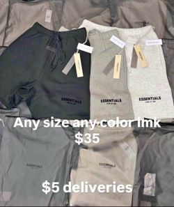 BEST IN SAC MOBILE, essentials fear of god Any color any size shorts lmk $35