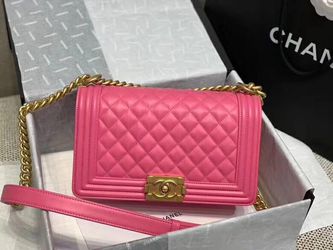 Small Chanel Le Boy Bag for Sale in New York, NY - OfferUp