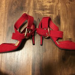 Brand New Woman’s Chinese Laundry brand Red High Heel Shoes Up For Sale 
