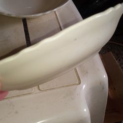 4 Glass Spaghetti Bowls 8$