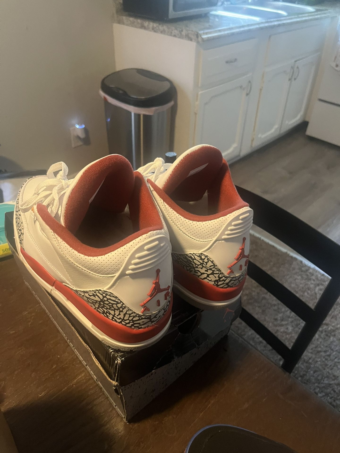 Used Jordan 3s 10.5