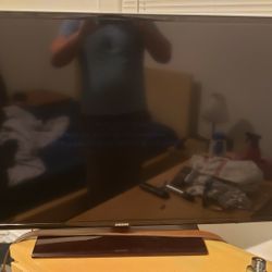 56 Inch Samsung TV 
