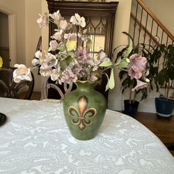 Hand Painted Vase with famous Fleur De Lis Design. Like new. Great bargain.