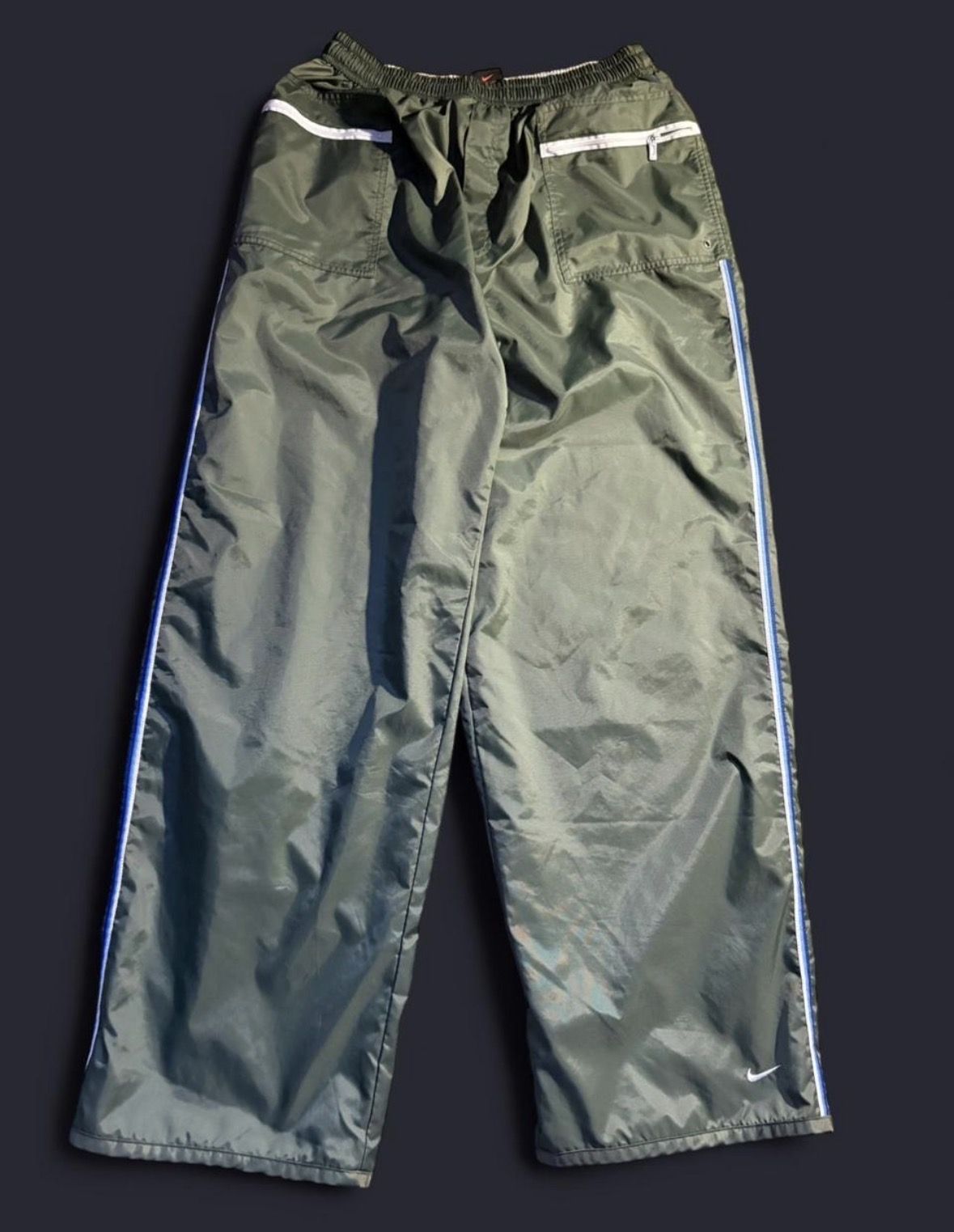 y2k vintage nike tracks