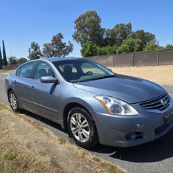 2012 Nissan Altima 