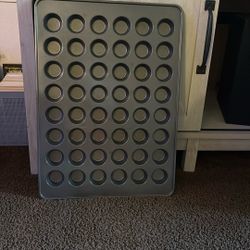 48 Count Mini Muffin/cupcake Tin