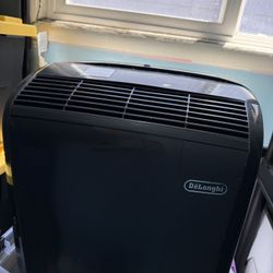 DeLonghi Portable Air Conditioner 