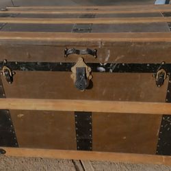 Large Vintage Steamer Trunk
