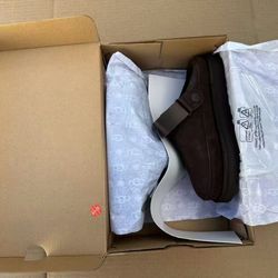 UGG Women Sneaker