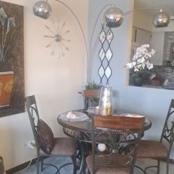 Dinning Set With 4 Chairs 