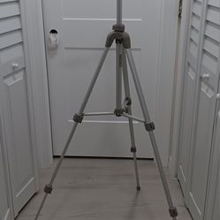 Trípode Extensible 55 In