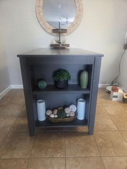 Dinning room table