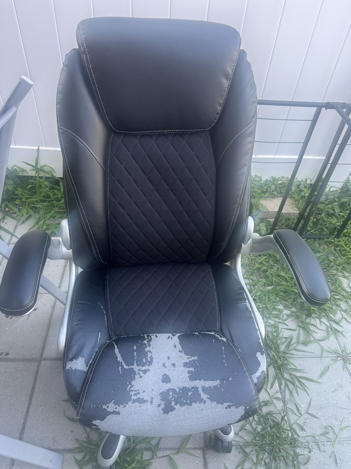 Office Chair Free