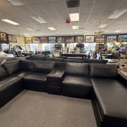 Sofá Sectional De Piel  Eléctrico Con Bosinas 