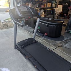 Nordic Track Treadmill 