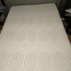 Queen Mattress And Box  Spring 