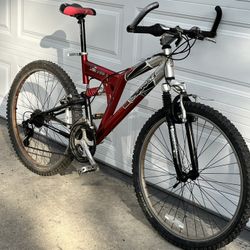 Mongoose Mountain Bike 