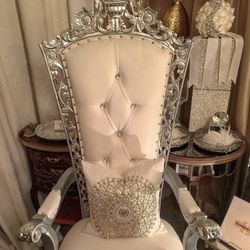 Wedding Chair For Bride and Groom 