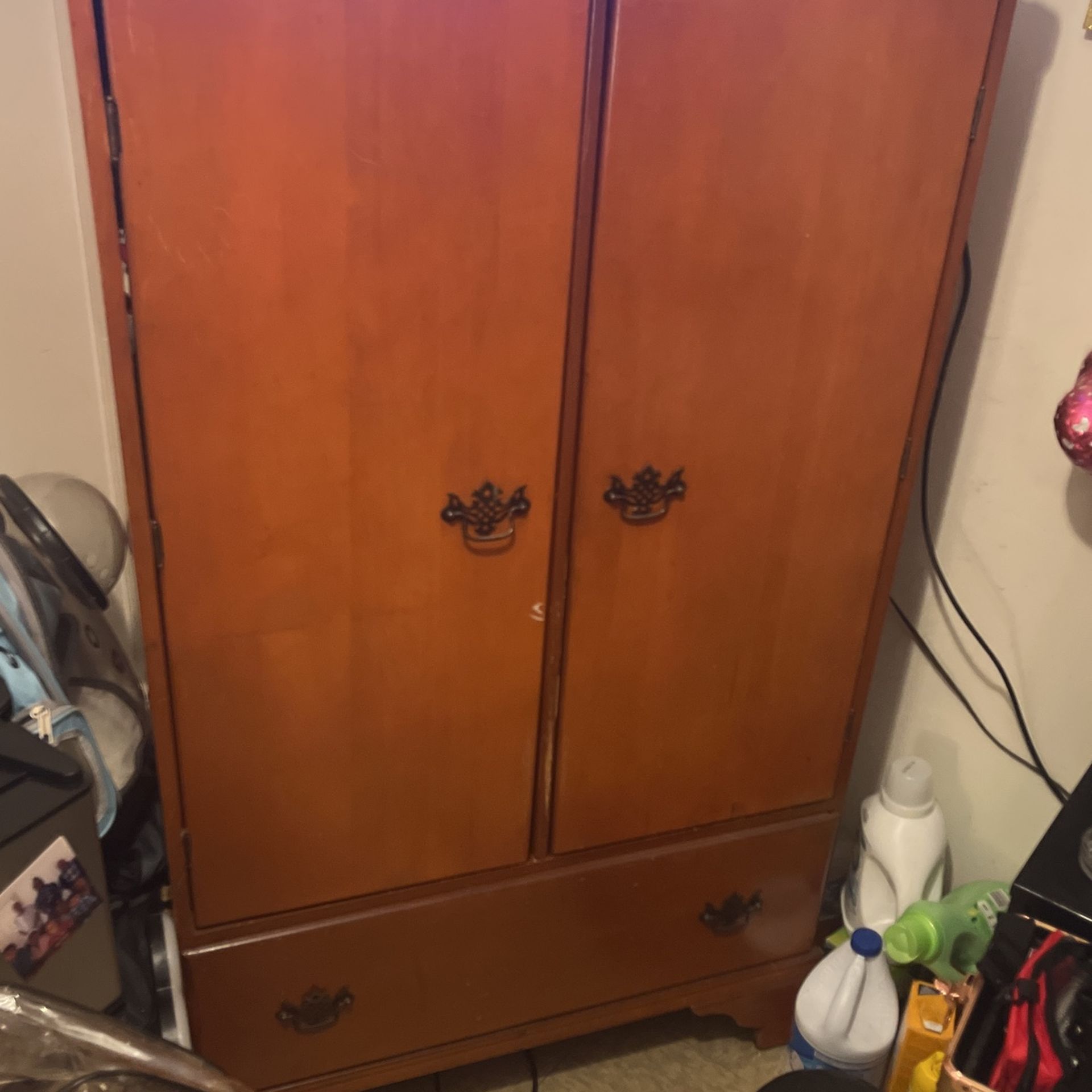 Chest And Dresser 